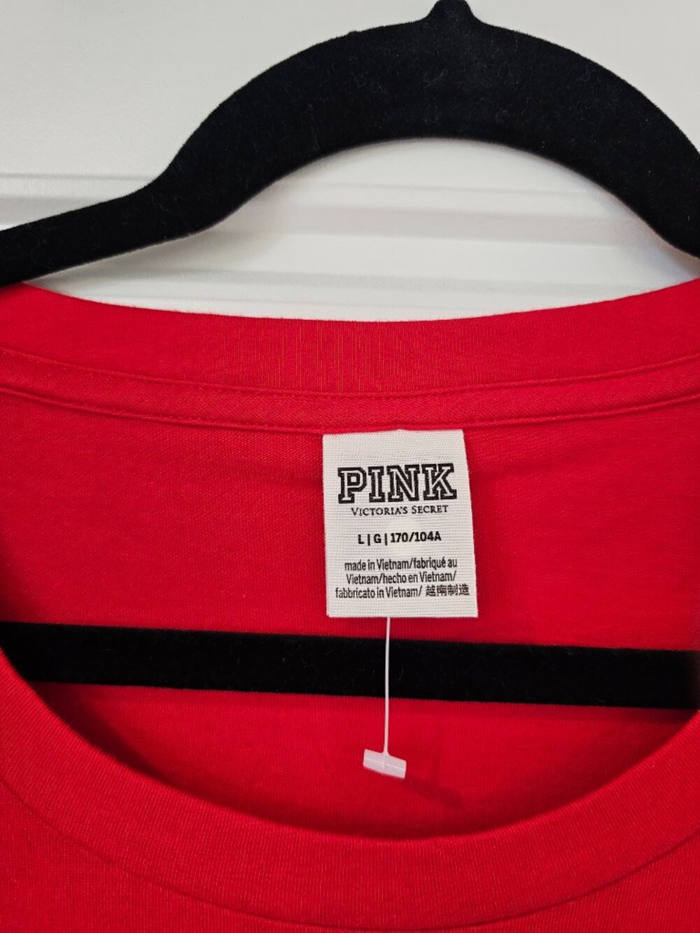 Victoria Secret PINK. A red crop top black and silver sequins size L - Picture 5 of 5